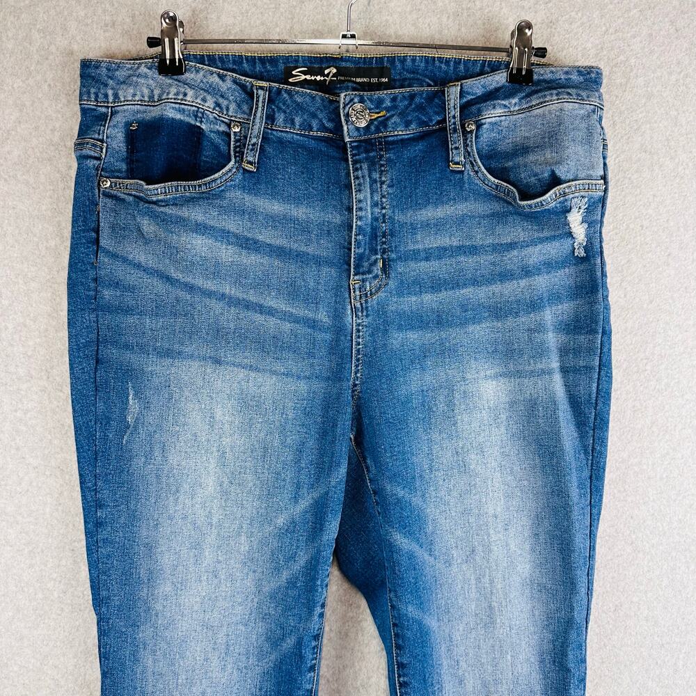 Seven7 Womans Sz 16W Jeans High Rise Straight Crop Denim Stretch Rivets Stud - Picture 2 of 10